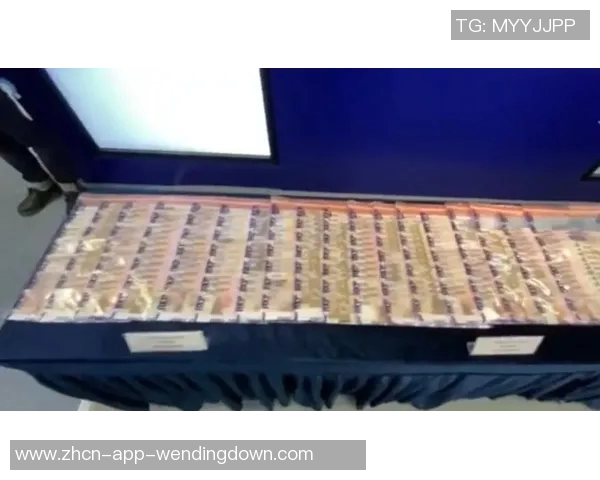 问鼎娱乐黑钱-探究娱乐业的幕后现象—揭开问鼎娱乐黑钱真相的面纱-问鼎娱乐黑钱